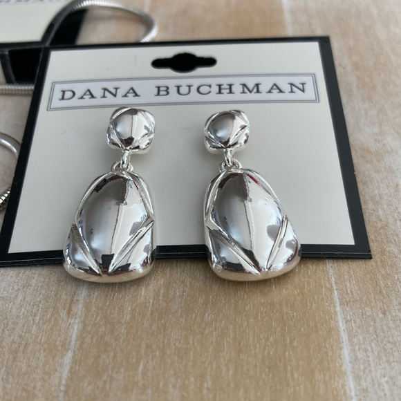 New Dana Buchman matching earrings and necklace - Picture 4 of 9
